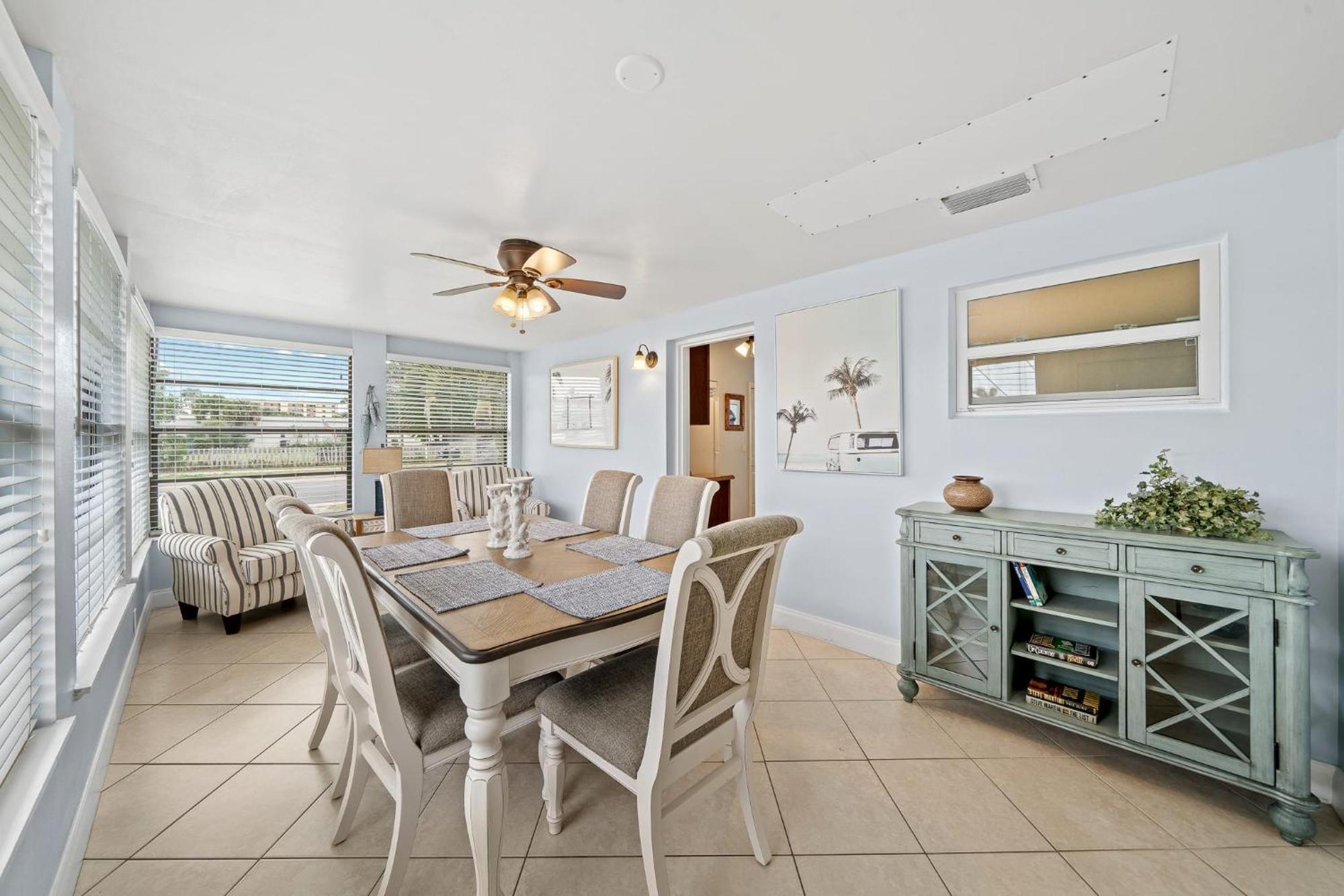 Downtown Cottage - Walk To The Beach & Restaurants Cocoa Beach Esterno foto